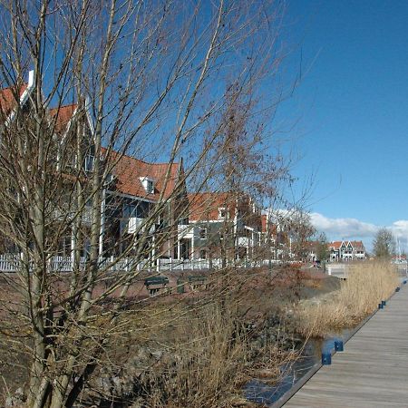 Beautiful Houseboat In The Harbour Of Volendam Near Centre Hotel Kültér fotó